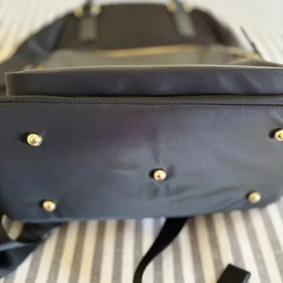 Lo & Sons Rowledge Backpack Lavender Interior Gold Hardware - Picture 4 of 10